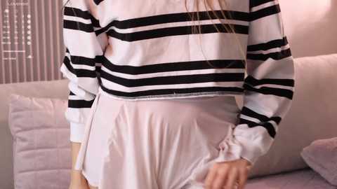 Media: pretty_princess_elina Chaturbate 2025-10-27 09:47:00