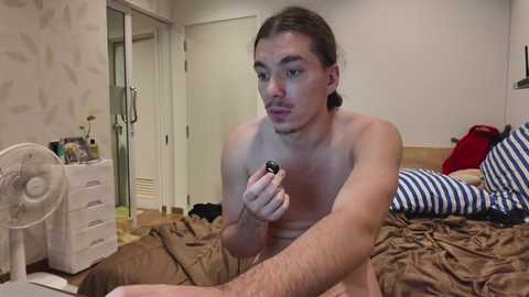 Media: alexfilmx Chaturbate 2025-10-30 17:20:00