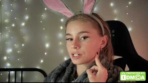 Media: roxxxie_reid Chaturbate 2025-10-31 00:28:00