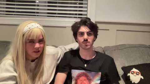 Media: bkws985 Chaturbate 2025-11-01 23:03:00