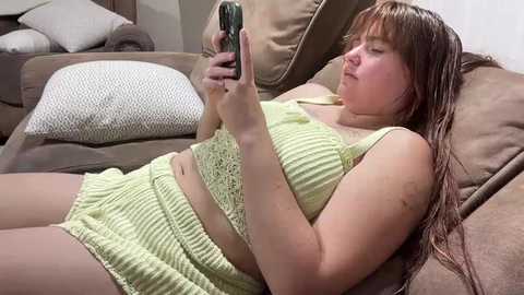 Media: loserlexxx Chaturbate 2025-11-02 20:14:00