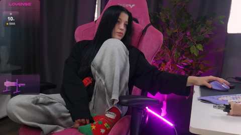 Media: nikadinny Chaturbate 2025-11-03 05:33:00