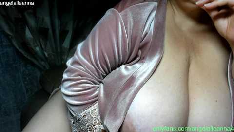 angelalleanna @ chaturbate on 20251104