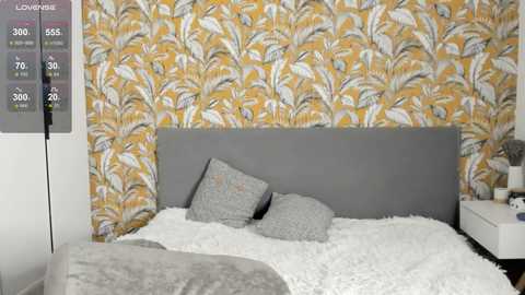 anny_leps @ chaturbate on 20251104