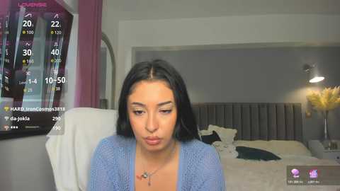 Media: awesome_jolie Chaturbate 2025-11-05 10:02:00