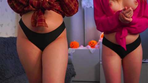 Media: maureencoombs Chaturbate 2025-11-06 12:18:00