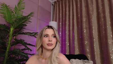 Media: eleineblue Chaturbate 2025-11-07 04:53:00
