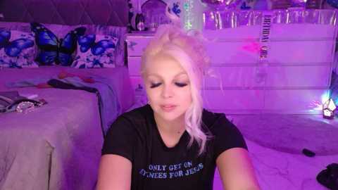 Media: xalexax Chaturbate 2025-11-08 03:13:00