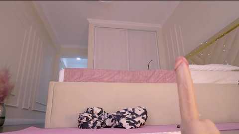 Media: lori_leen Chaturbate 2025-11-09 12:26:00