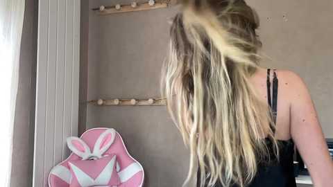 Media: lucie_hot Chaturbate 2025-11-10 13:46:00