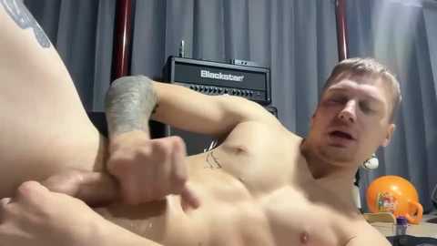 Media: blue_eyed_beau Chaturbate 2025-11-11 06:50:00