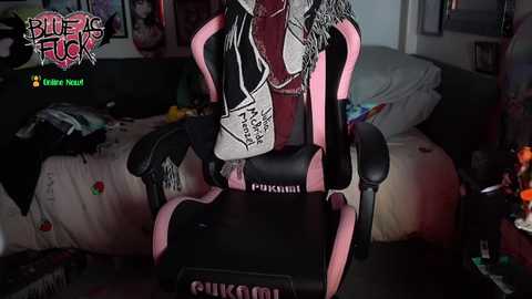 Media: blueasfuck Chaturbate 2025-11-11 04:18:00