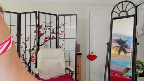 Media: masquerouge Chaturbate 2025-11-11 22:41:00