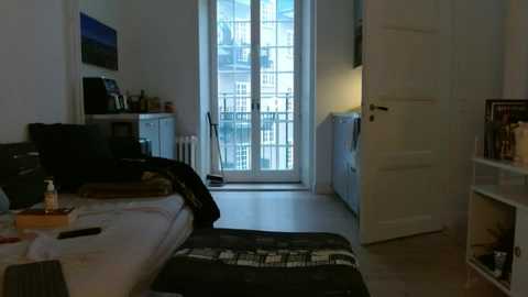 Media: alphahung23 Chaturbate 2025-11-13 09:55:00