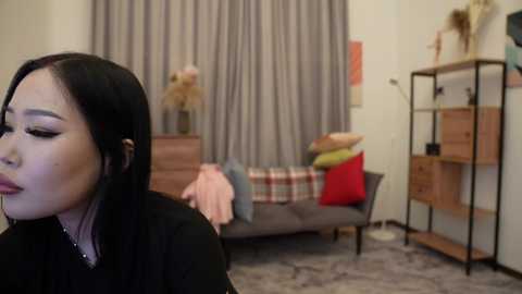 Media: elegant_vibes Chaturbate 2025-11-13 15:17:00