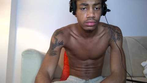 Media: blackbulltitus Chaturbate 2025-11-14 04:29:00