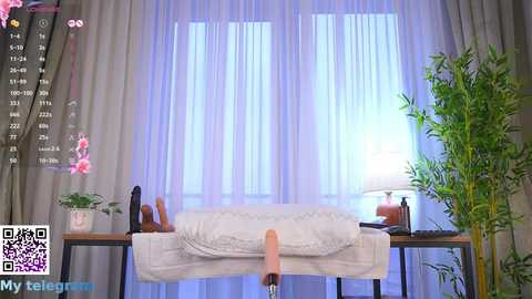 Media: emilyfinne Chaturbate 2025-11-15 12:04:00