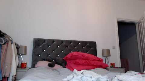 Media: bigboobiebabe Myfreecams Invalid Date