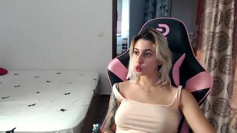 Media: diamond06 Myfreecams Invalid Date