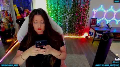 Media: nikki_haze Myfreecams Invalid Date