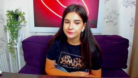 Media: arinaamur Myfreecams Invalid Date