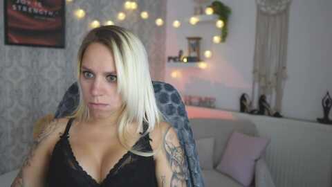 cherry__blond @ myfreecams on 20230831