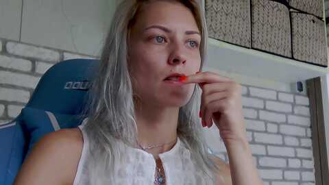 Media: karoline121 Myfreecams Invalid Date