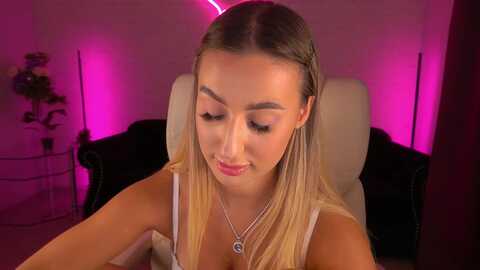 Media: lia__angel Myfreecams Invalid Date