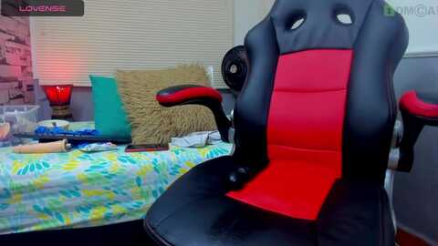 liily_wong @ myfreecams on 20230831