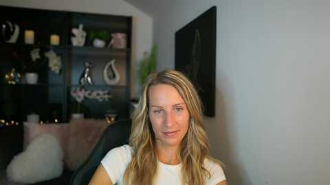 Media: nikki__sexx__ Myfreecams Invalid Date