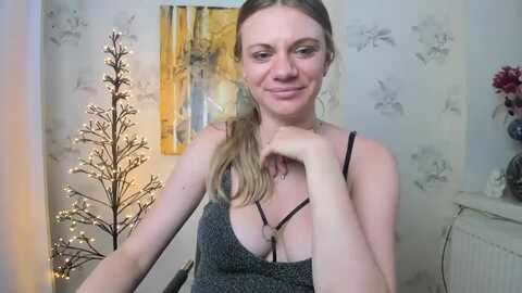 Media: vikkybloom Myfreecams Invalid Date
