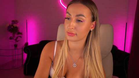 Media: lia__angel Myfreecams Invalid Date