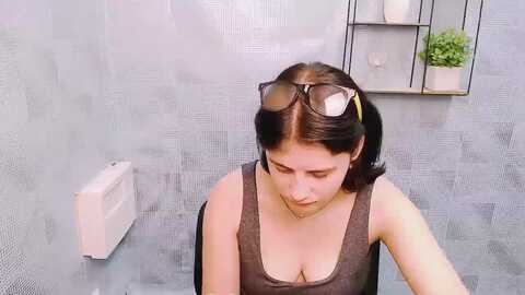 Media: arinacherry_ Myfreecams Invalid Date