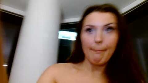 Media: britheawkward Myfreecams Invalid Date
