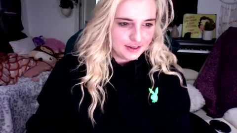 goddessariela @ myfreecams on 20230902