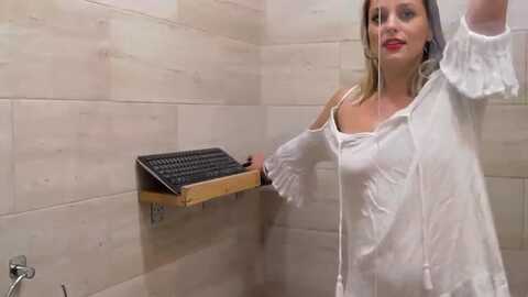 Media: leyla_t Myfreecams Invalid Date