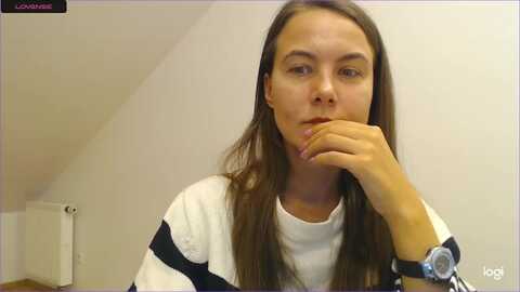 mati1da @ myfreecams on 20230903