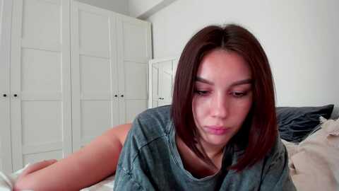 Media: angela_25 Myfreecams Invalid Date