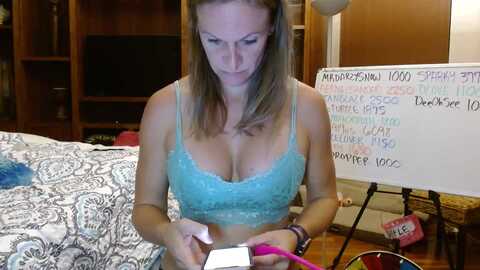 Media: autumn_blonde Myfreecams Invalid Date