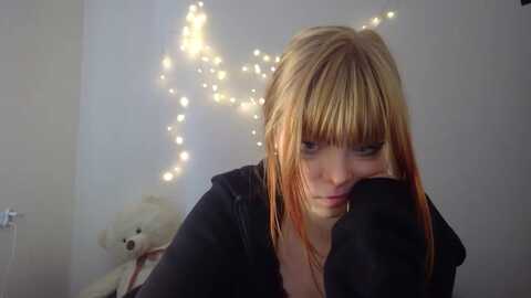 sexxxxy_angel @ myfreecams on 20230905