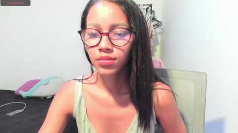 Media: holly_sweet18 Myfreecams Invalid Date