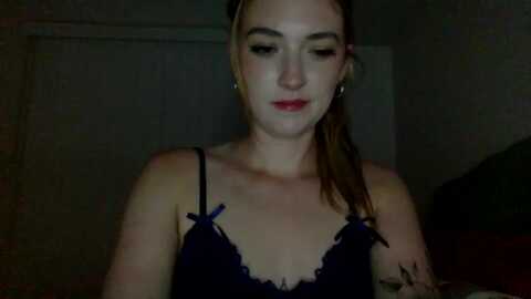 lilydunn @ myfreecams on 20230906