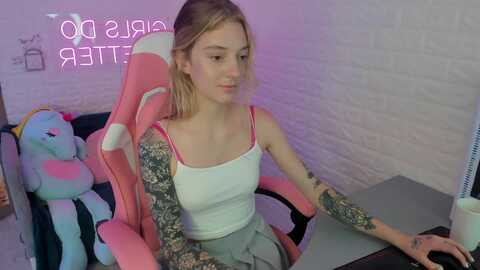 Media: lizawet Myfreecams Invalid Date