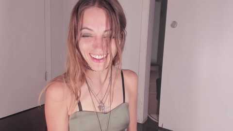 Media: naomidee Myfreecams Invalid Date