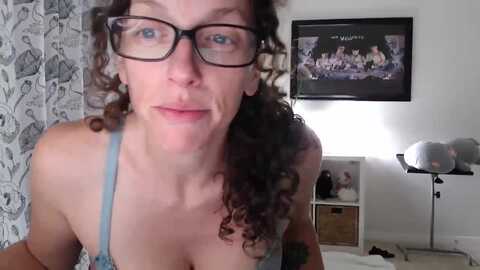 Media: sarah_stark Myfreecams Invalid Date