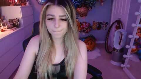 Media: serafina Myfreecams Invalid Date
