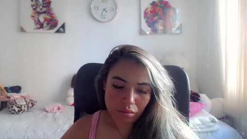 Media: meganhill_ Myfreecams Invalid Date
