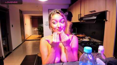 Media: aurorabeckett Myfreecams Invalid Date