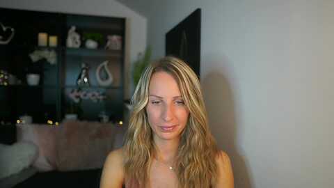 Media: nikki__sexx__ Myfreecams Invalid Date