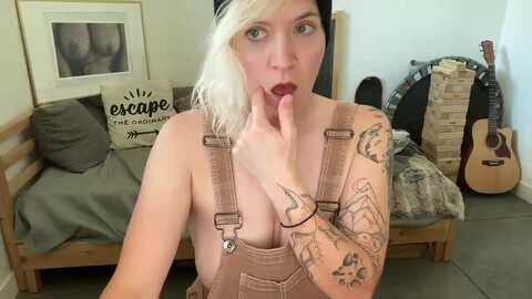 Media: purrtymetal Myfreecams Invalid Date